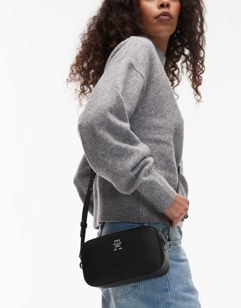 Tommy Hilfiger emblem camera bag in black - view 1