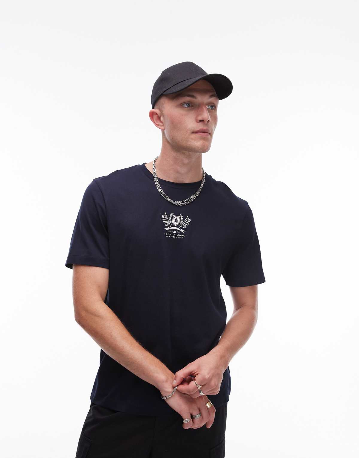 Tommy Hilfiger embroidered crest logo t-shirt in navy