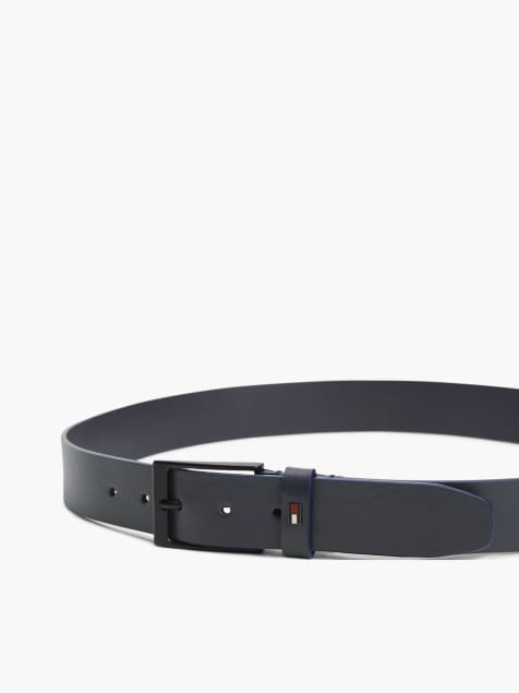 Tommy Hilfiger Enamel flag tonal buckle leather belt in dark blue - view 1