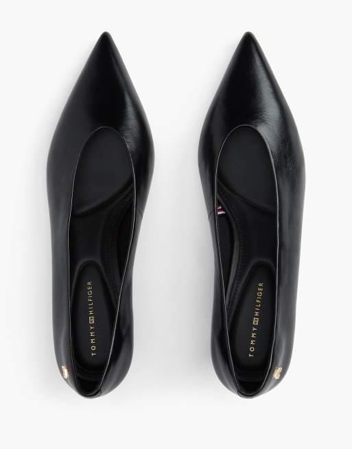 Tommy Hilfiger escarpins à bout pointu à talons kitten en cuir noir, 3 de 7