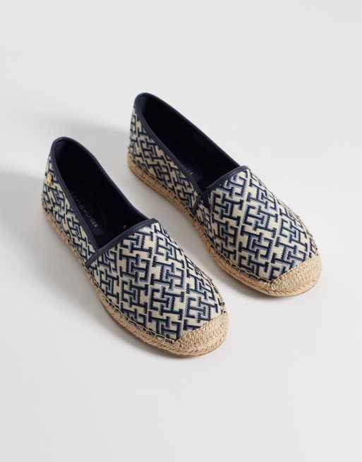 Tommy Hilfiger – Espadrilles in Marineblau mit Monogramm-Jacquardmuster, 2 von 4
