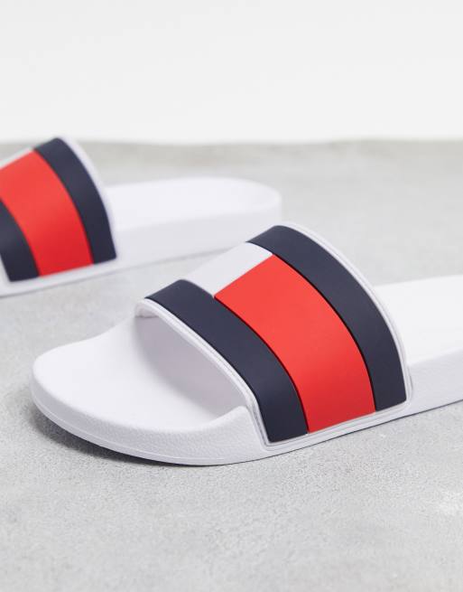 Tommy hilfiger essential 2024 flag pool slide