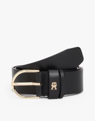 Tommy Hilfiger - Essential - Ledergürtel in Schwarz mit ovaler Schnalle