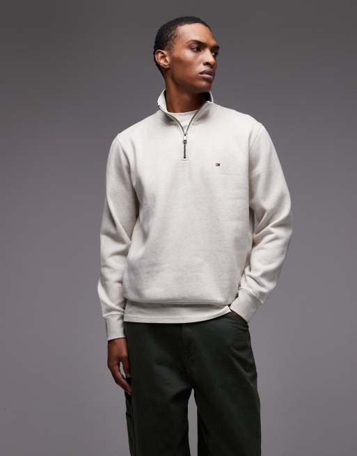 Tommy Hilfiger essential logo quarter zip fleece in oat 