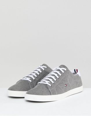 essential long lace sneaker