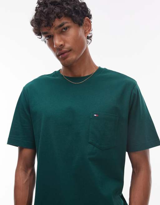 Tommy Hilfiger – Essential – Zielony T-shirt z kieszenią, 4 z 4