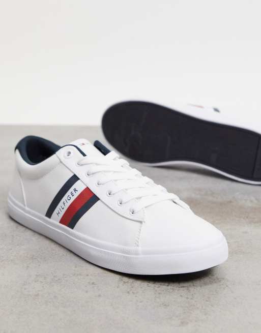 Tommy Hilfiger - Essentials - Sneakers met strepen op de zijkant in wit