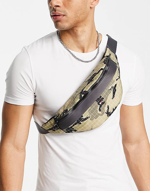 shit building thief Tommy Hilfiger established fanny pack in camo | ASOS