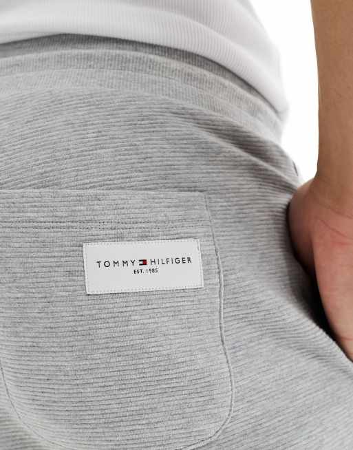 Tommy Hilfiger established lounge shorts in grey, 2 of 5