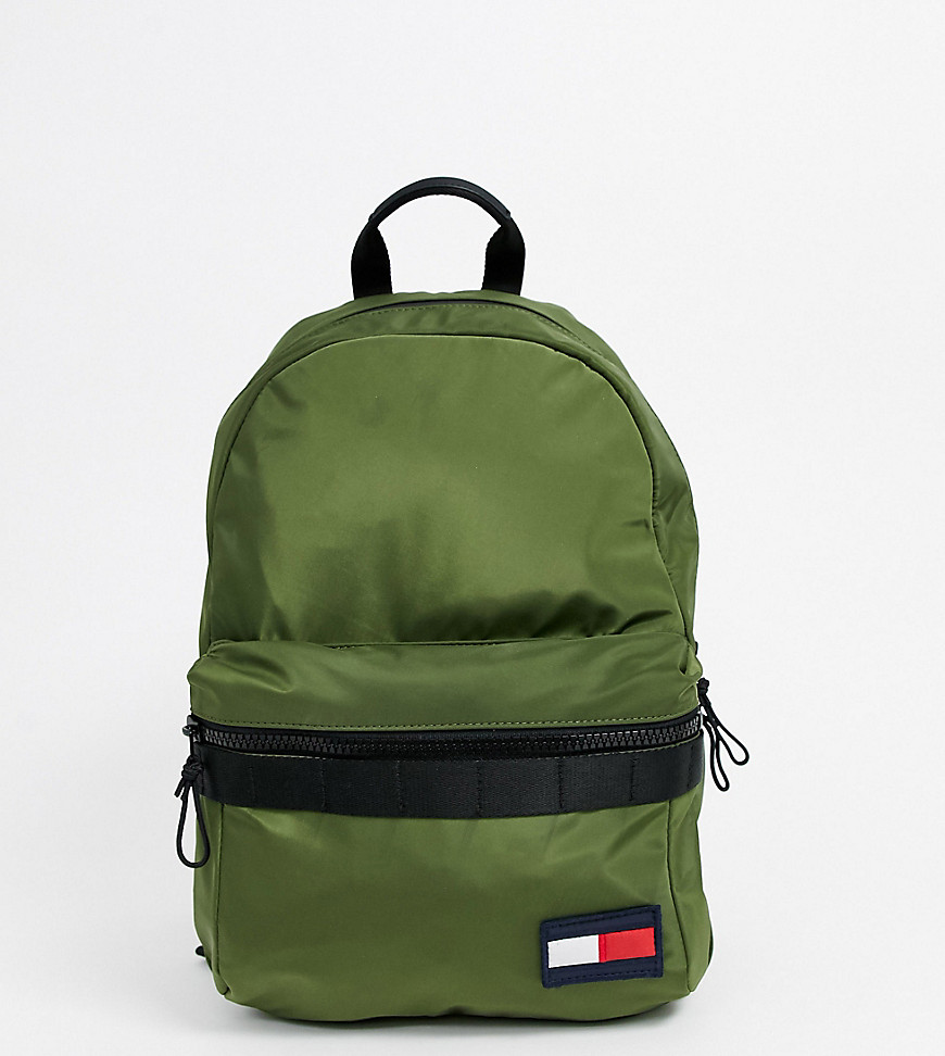 Tommy Hilfiger exclusive backpack with logo in khaki-Green