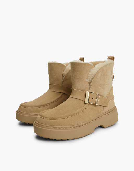 Tommy Hilfiger Faux-fur-Stiefel mit umschlagbarem Kragen, wasserabweisend, in Hellbraun, 2 von 7