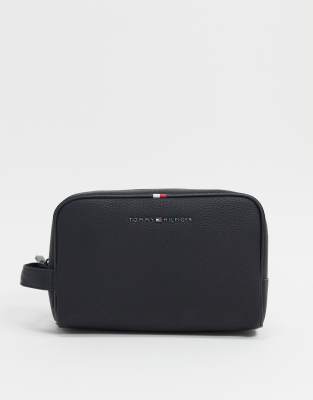 tommy hilfiger travel wallet