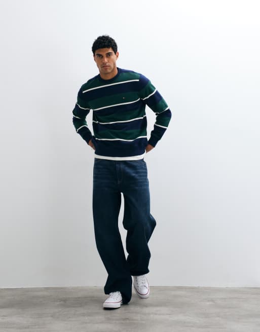 Tommy Hilfiger - Felpa girocollo blu navy/verde a righe con logo della bandiera, 3 di 5