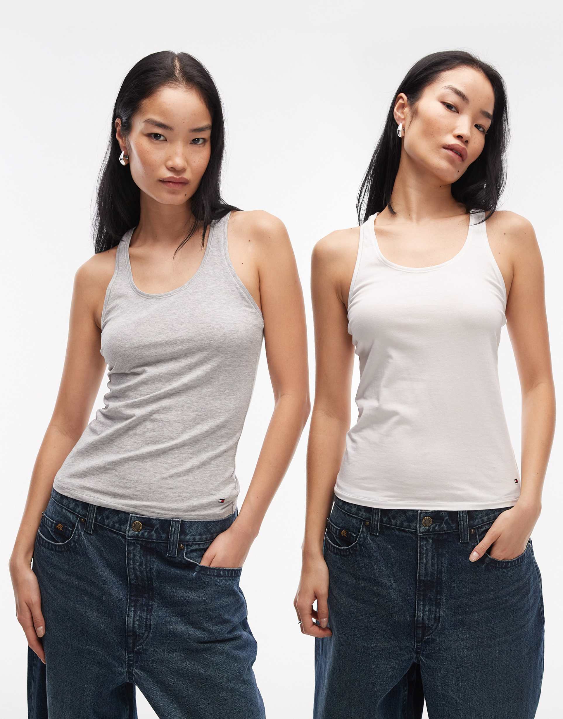 tommy hilfiger flag 2 pack tank tops in white/gray
