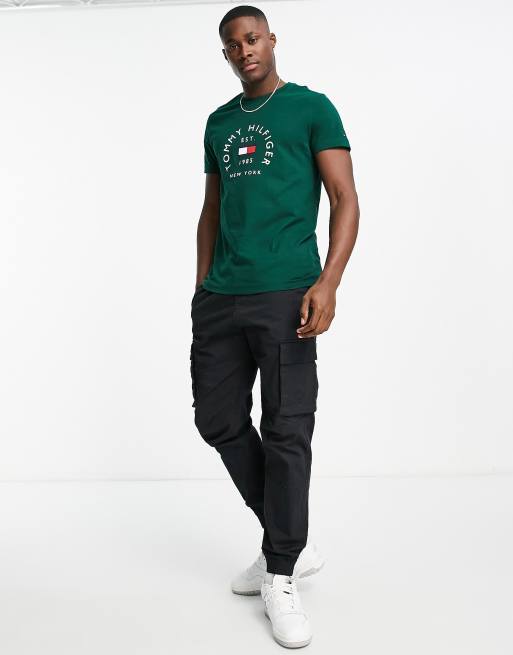 Tommy Hilfiger flag arch logo cotton T-shirt in dark green , 3 of 4