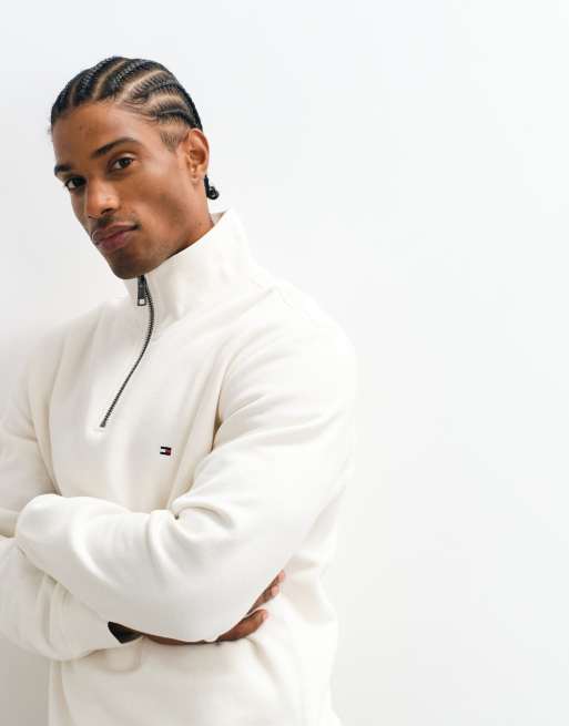 Tommy Hilfiger flag logo heavy quarter-zip sweatshirt in cream, 4 of 5