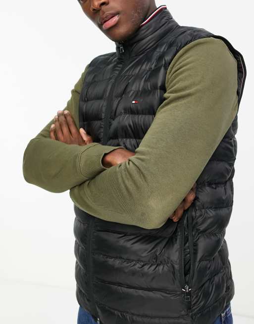 Tommy hilfiger hotsell black vest