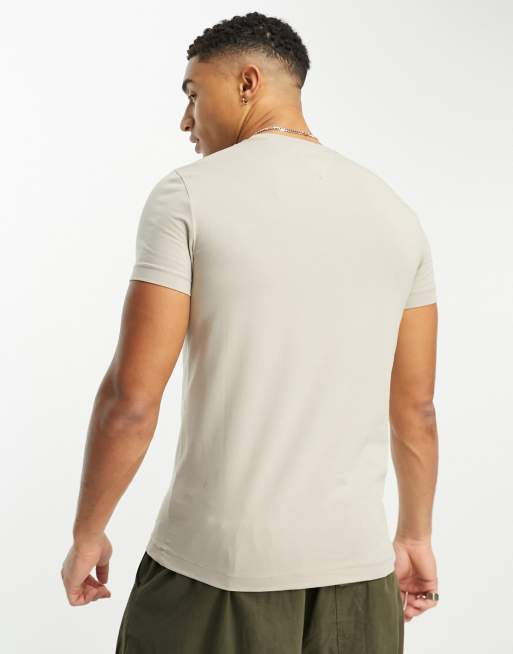 Tommy hilfiger hotsell stretch t shirt