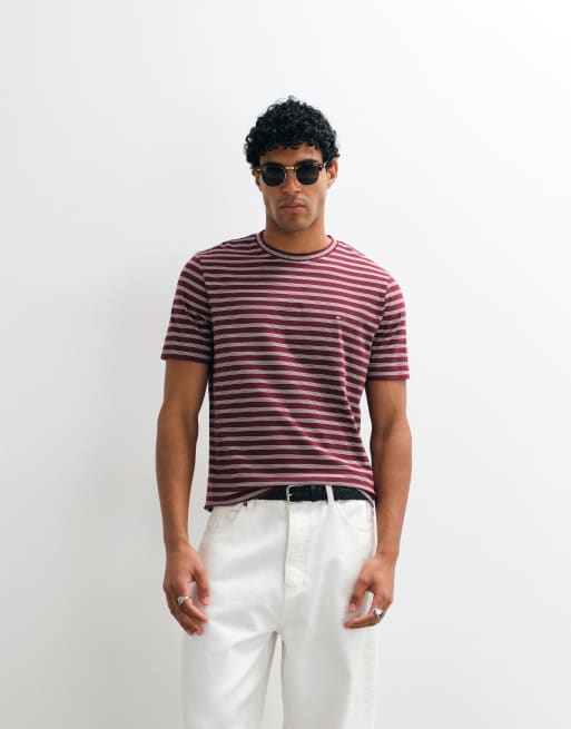 Tommy Hilfiger flag logo t-shirt in burgundy stripe, 3 of 5