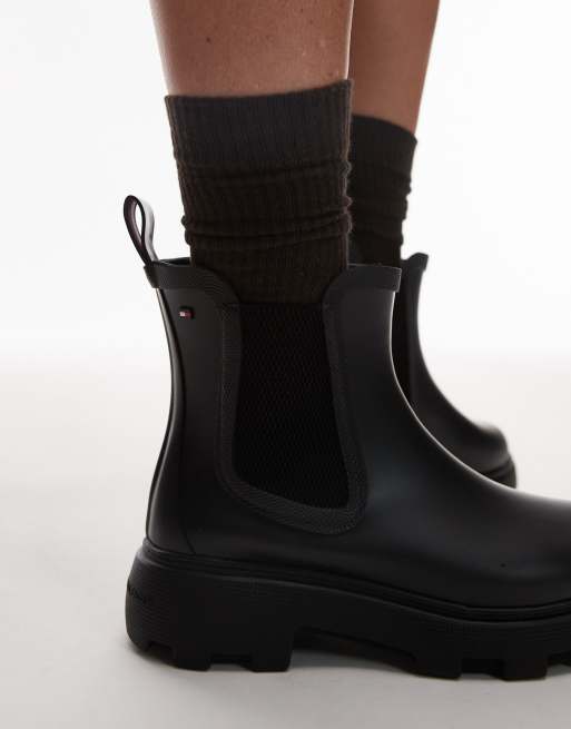 Tommy Hilfiger flag logo wellington boot with lining in black, 3 of 4