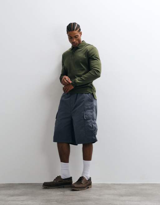 Tommy Hilfiger flag long sleeve polo shirt in khaki, 2 of 5