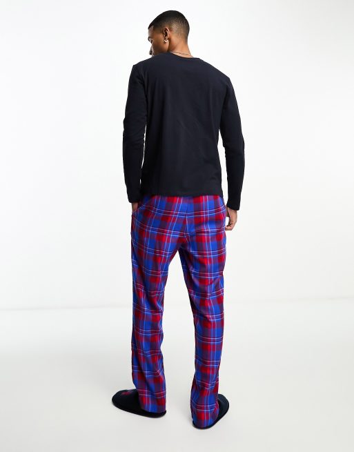 Tommy Hilfiger flannel lounge gift set with slippers in blue red plaid