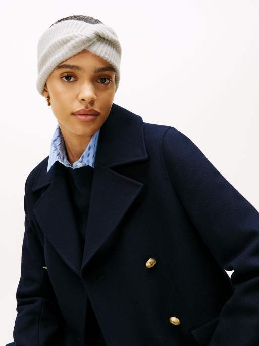 Tommy Hilfiger – Flauschiges Stirnband in Beige mit Hilfiger-Flaggenlogo, verdrehtem Detail und Wollanteil