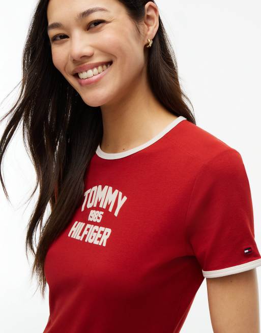Tommy Hilfiger Flock Varsity-Logo Slim Ringer T-Shirt in Dark Magma, 3 von 7