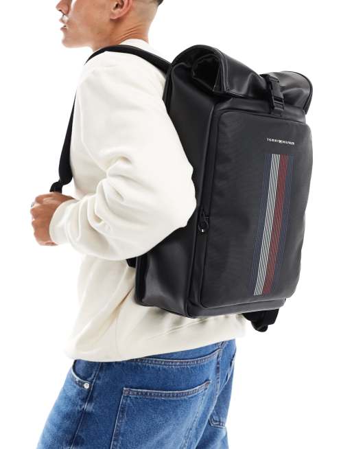 Tommy Hilfiger Foundation Rucksack in Schwarz mit Rolltop Verschluss