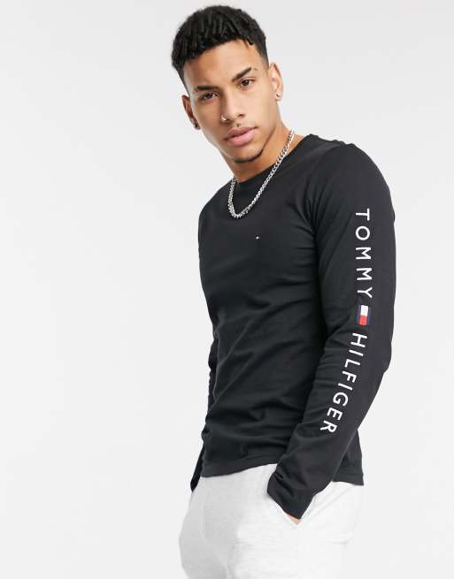 Belofte Geleend Gevoelig Tommy Hilfiger front & arm logo long sleeve top in black | ASOS