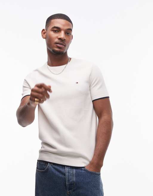 Tommy Hilfiger - Gebreid T-shirt in gebroken wit met gekleurd randje, 2 van 4