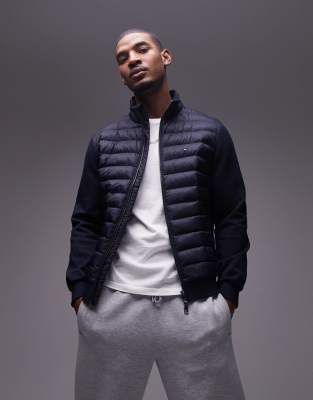 Tommy Hilfiger – Gestepptes Sweatshirt in Marineblau mit Stehkragen - view 1