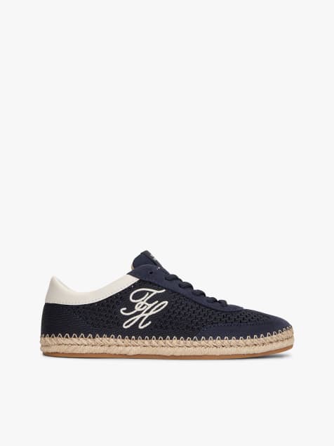 Tommy Hilfiger – Gestrickte Sneaker in Dunkelblau mit Logo und Zwischensohle im Seil-Design - view 1