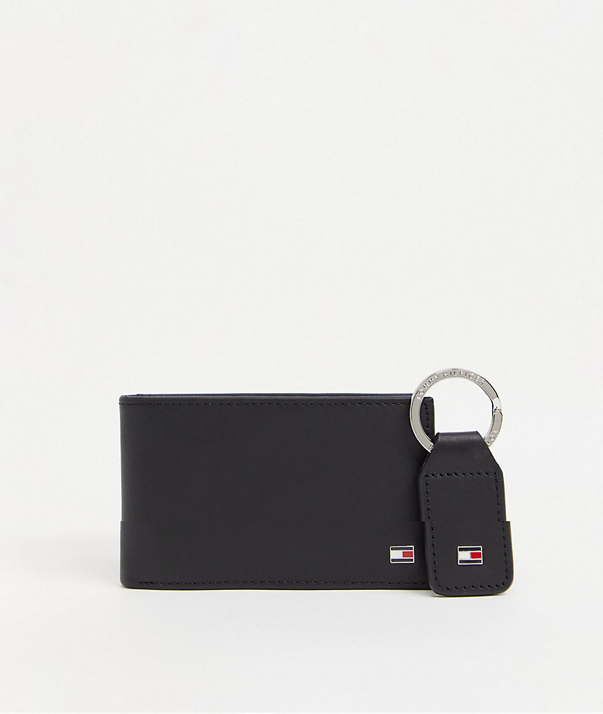 Tommy Hilfiger gift set eton leather wallet and keyfob in black