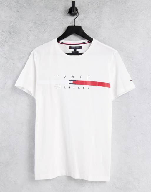 Opsætning Gymnast Merchandiser Tommy Hilfiger global stripe chest logo t-shirt in white | ASOS