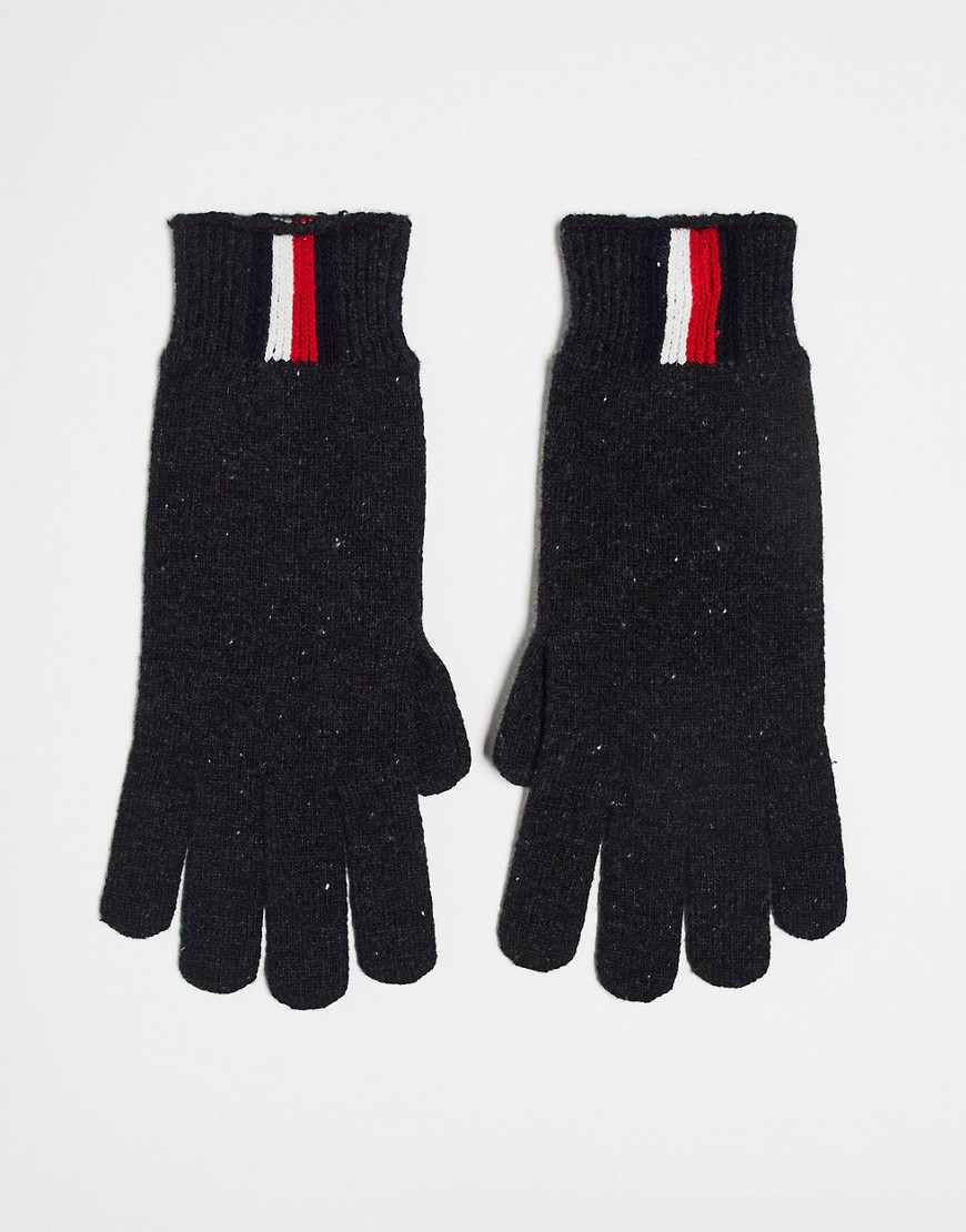 Tommy Hilfiger gloves in black