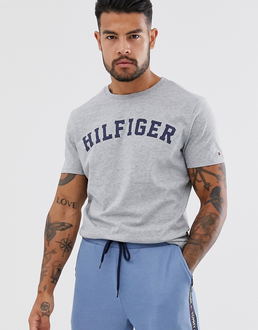 Tommy Hilfiger – Grå mys-t-shirt med rund halsringning och logga
