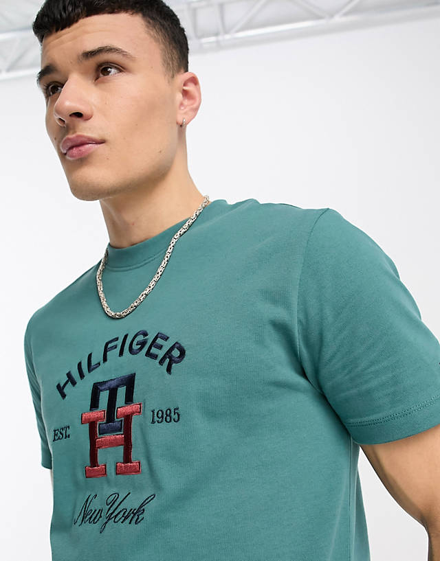 Tommy Hilfiger - graphic logo t-shirt in green