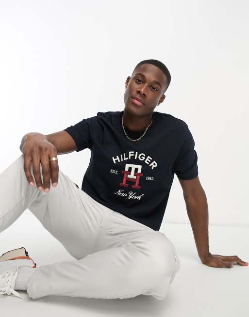 Tommy Hilfiger graphic logo T-shirt in navy