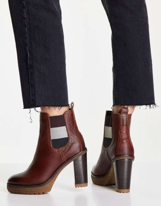 Skole lærer Egetræ postkontor Tommy Hilfiger heeled ankle boots in tan | ASOS