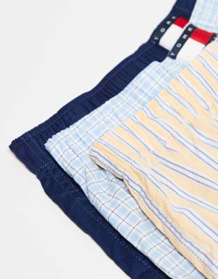 Tommy Hilfiger Heritage 3 Pack Woven Boxers In Multi