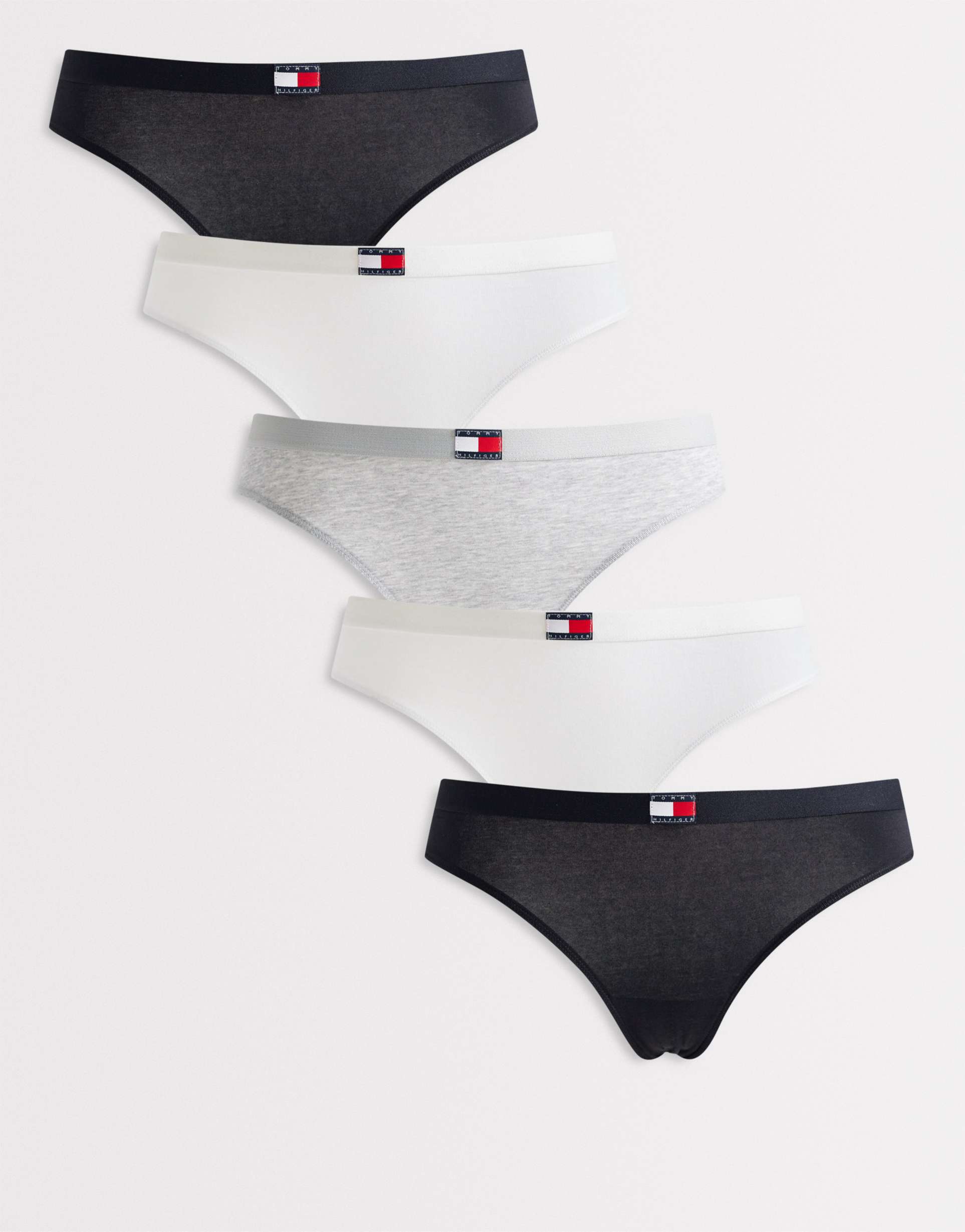 tommy hilfiger heritage 5 pack thongs in black/white/gray