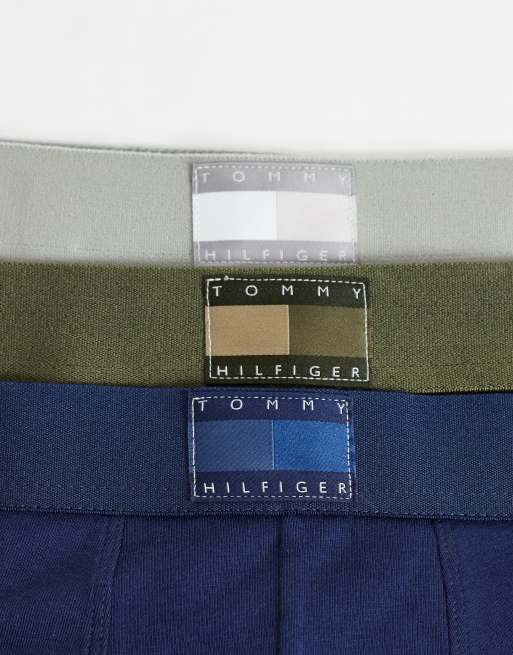 Tommy Hilfiger – Heritage – Kakifärgade, marinblå och grå trunks, 3-pack, 2 av 3