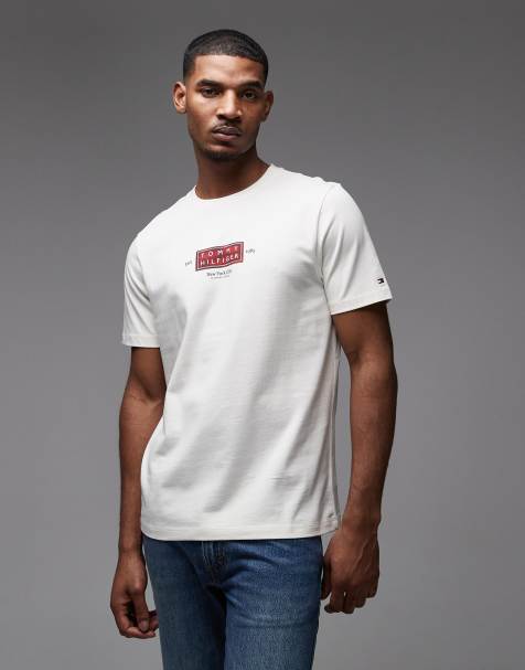 Tommy Hilfiger heritage label t-shirt in cream