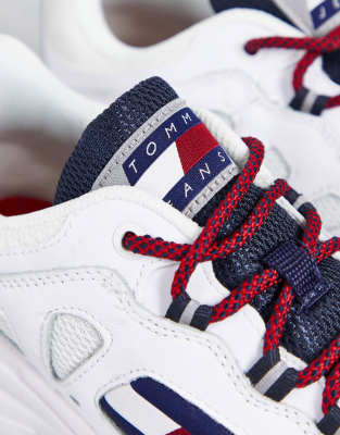 tommy hilfiger white tennis shoes