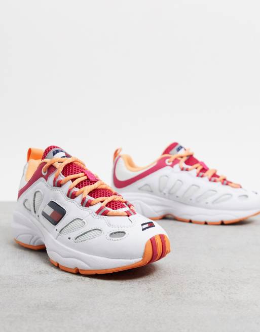 Tommy Hilfiger heritage retro trainers in white multi
