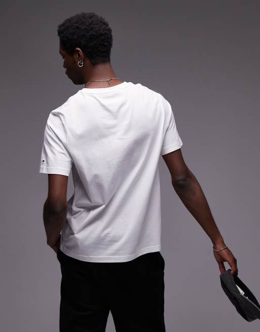 Tommy Hilfiger - Hvid T-shirt med stort logoprint i grøn, 2 af 4