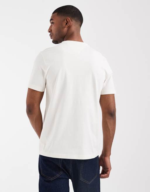 Tommy Hilfiger - Hvid T-shirt med striber på brystet i Regular Fit, 5 af 5