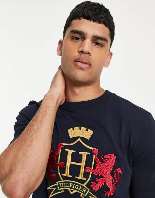 Tommy Hilfiger icon family crest relaxed fit t shirt in navy