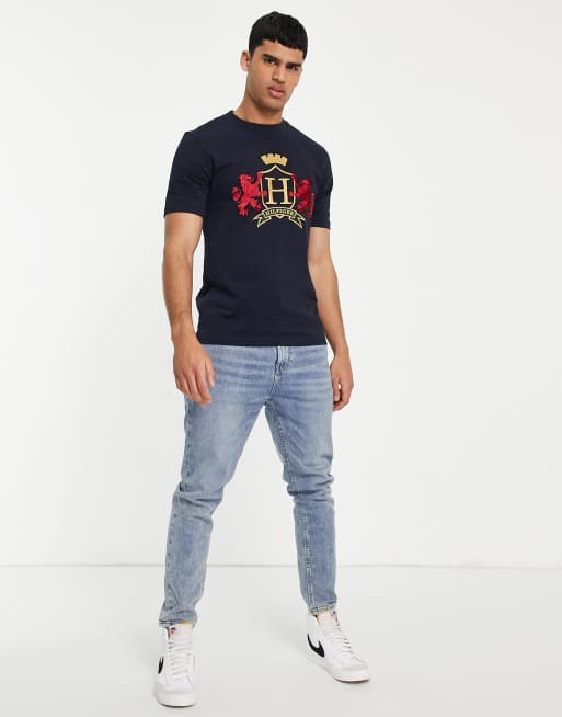 Tommy Hilfiger icon family crest relaxed fit t shirt in navy